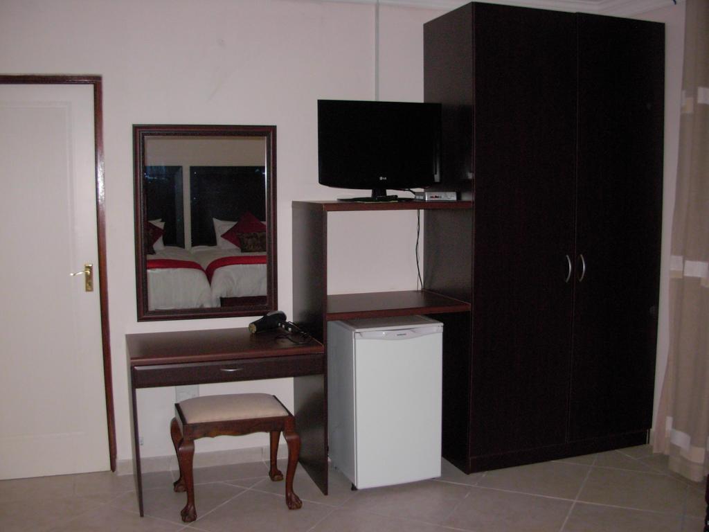 Magaliqua Guest House Noordheuwel Room photo